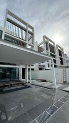 Bedok Avenue (D16), Semi-Detached #489047571